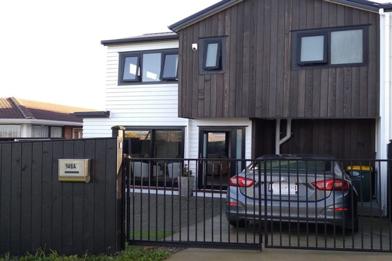 Photo of property in 148a Hutchinsons Road, Bucklands Beach, Auckland, 2014