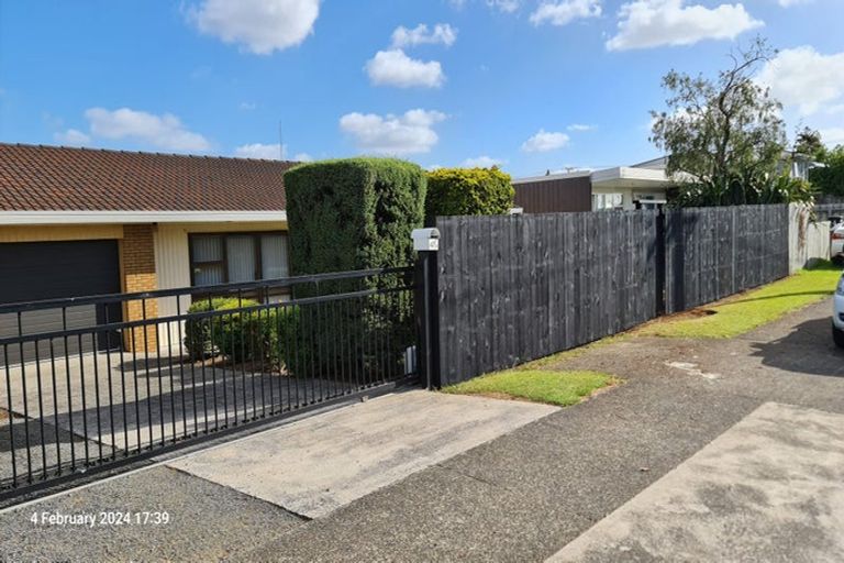 Photo of property in 47a Puriri Road, Manurewa, Auckland, 2102