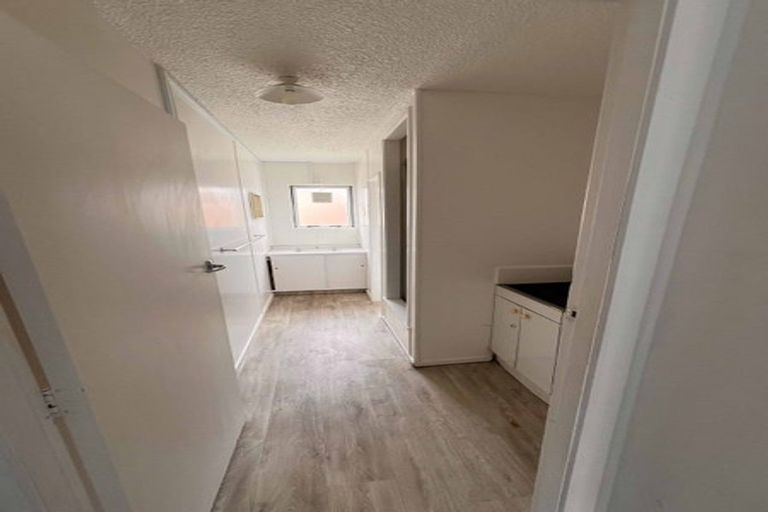 Photo of property in 226 Old Farm Road, Hamilton East, Hamilton, 3216