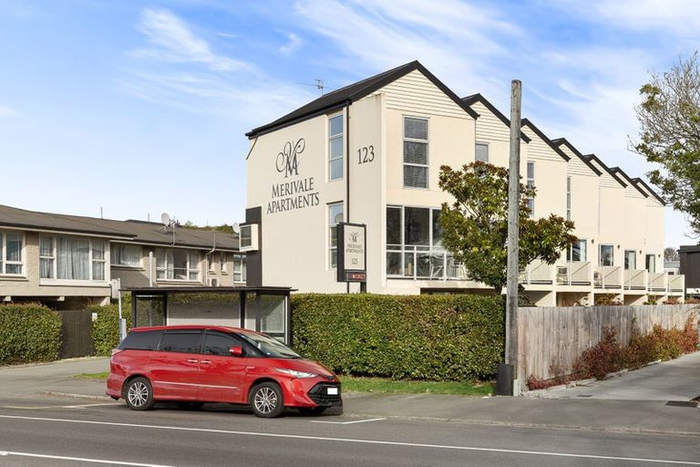 Photo of property in Merivale Manor Townhouse, 123a Papanui Road, Merivale, Christchurch, 8014