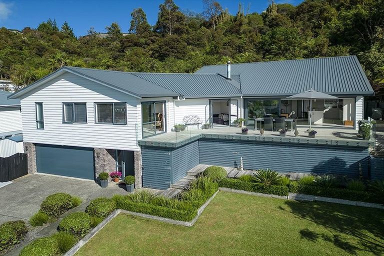 Photo of property in 119 Waldorf Crescent, Orewa, 0931