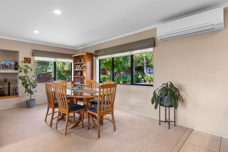 Photo of property in 132 Waikite Road, Welcome Bay, Tauranga, 3175