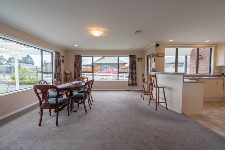 Photo of property in 7 Lawson Burrows Crescent, Te Anau, 9600