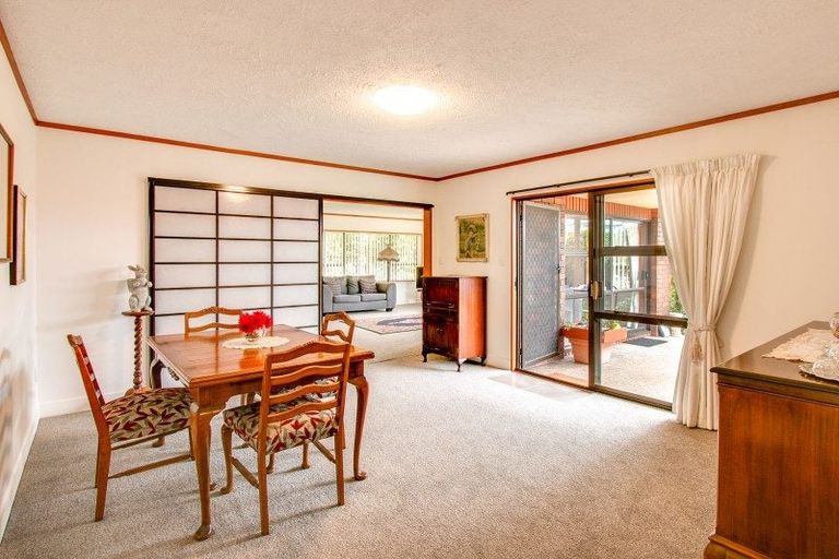 Photo of property in 39 Auckland Road, Greenmeadows, Napier, 4112