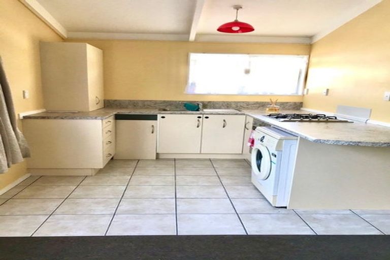 Photo of property in 2 Read Street, Levin, 5510