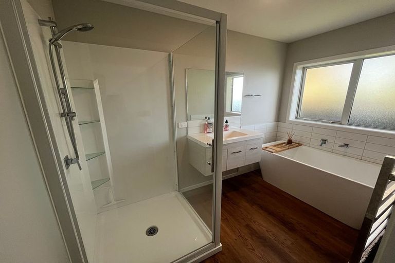 Photo of property in 192 Bridge Street, Bulls, 4818