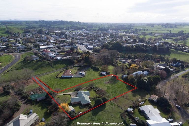 Photo of property in 10 Kittow Street, Tirau, 3410