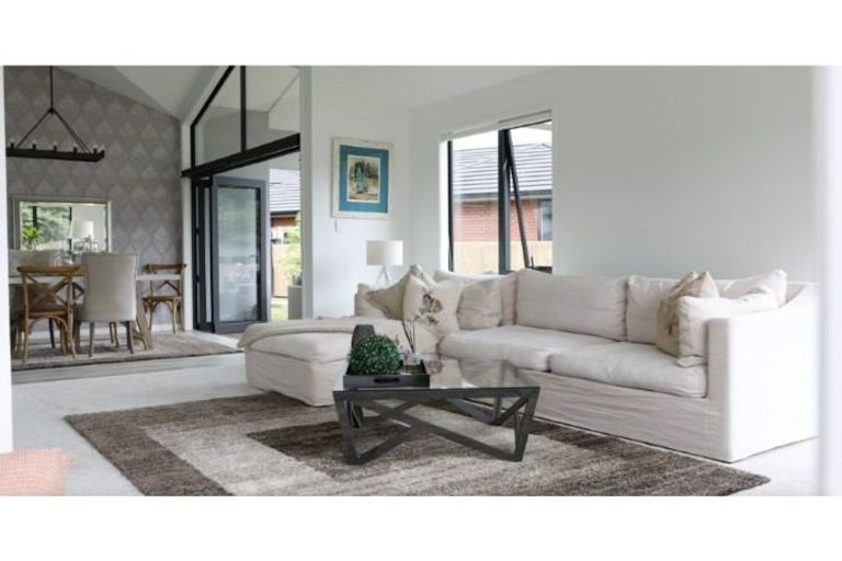 Photo of property in 130 Adler Drive, Ohauiti, Tauranga, 3112