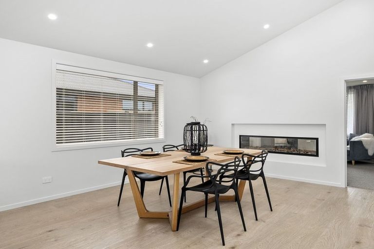 Photo of property in 147 Wingatui Road, Mosgiel, 9024