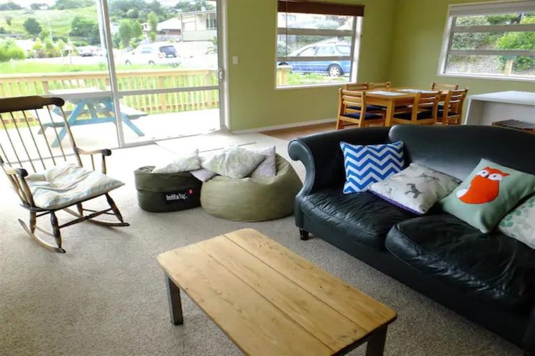 Photo of property in 18 Valley Heights Road, Stepneyville, Nelson, 7010