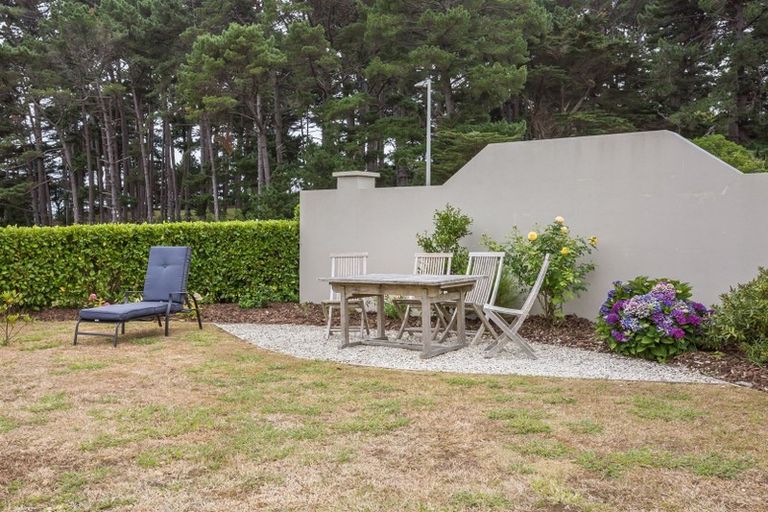 Photo of property in 2 John Burke Drive, Aotea, Porirua, 5024