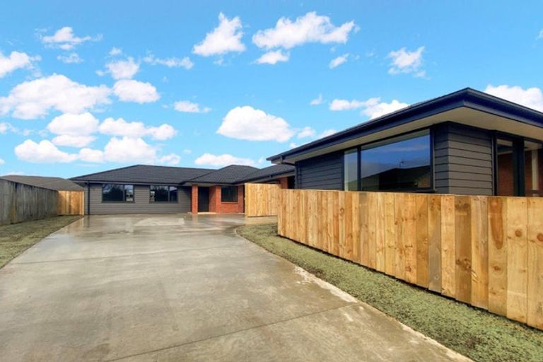 Photo of property in 6 Miers Glade, Rototuna North, Hamilton, 3210