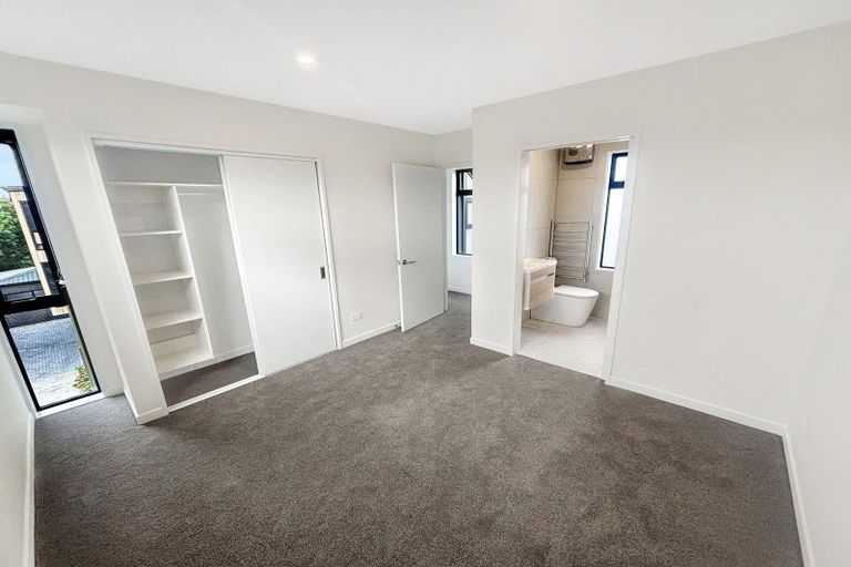 Photo of property in 2/166 Chester Street East, Christchurch Central, Christchurch, 8011