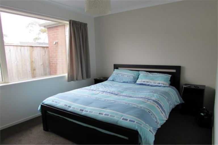 Photo of property in 18c Sinclair Street, Ebdentown, Upper Hutt, 5018