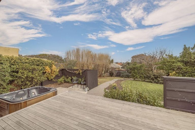 Photo of property in 2/518 Marine Parade, South New Brighton, Christchurch, 8062