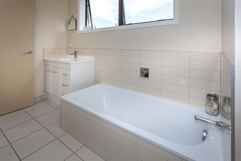 Photo of property in 153 Main Sh25 Road, Tairua, 3508