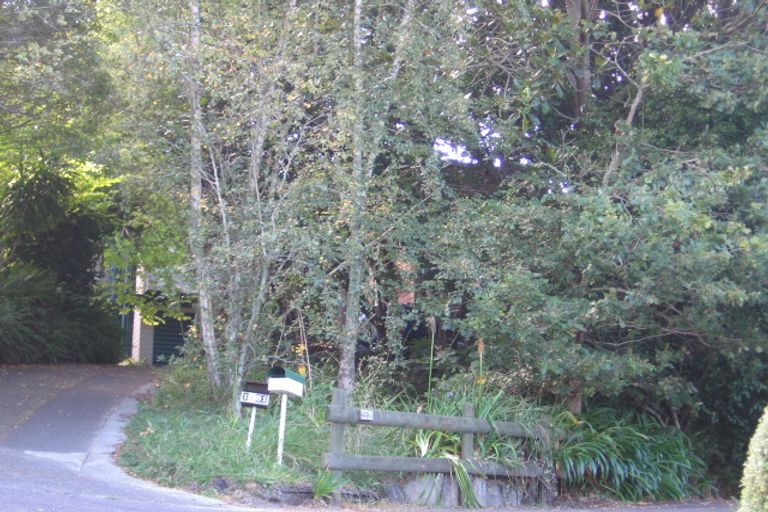 Photo of property in 1/51 Seaton Road, Murrays Bay, Auckland, 0630