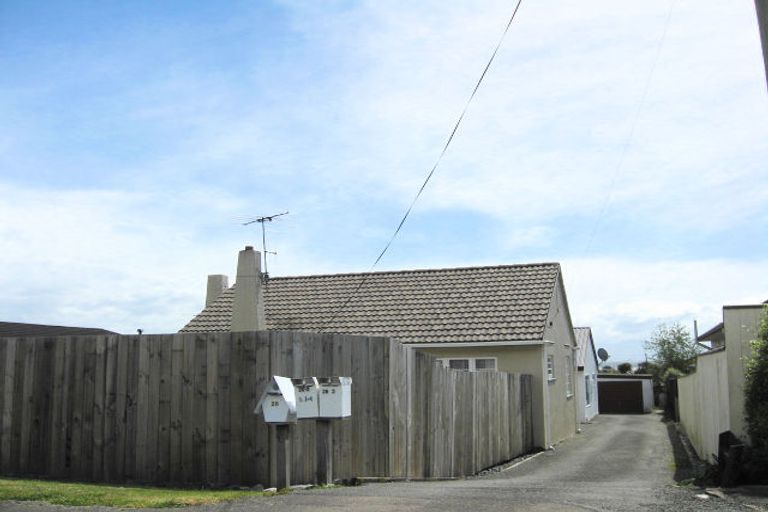 Photo of property in 2/26 Taupata Street, Stoke, Nelson, 7011