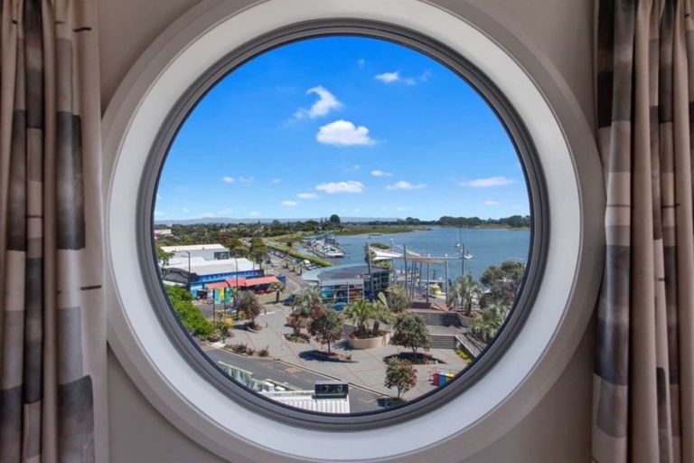 Photo of property in White Isle Apartments, 13/23 Quay Street, Whakatane, 3120