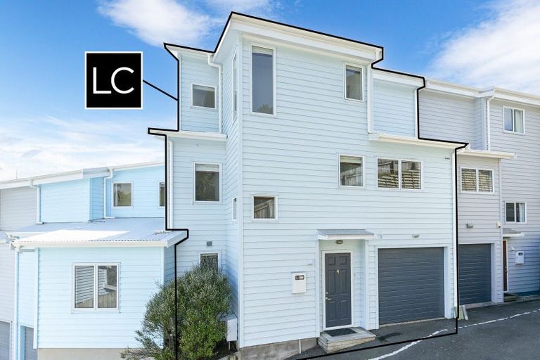 Photo of property in 4/143 Cockayne Road, Khandallah, Wellington, 6035