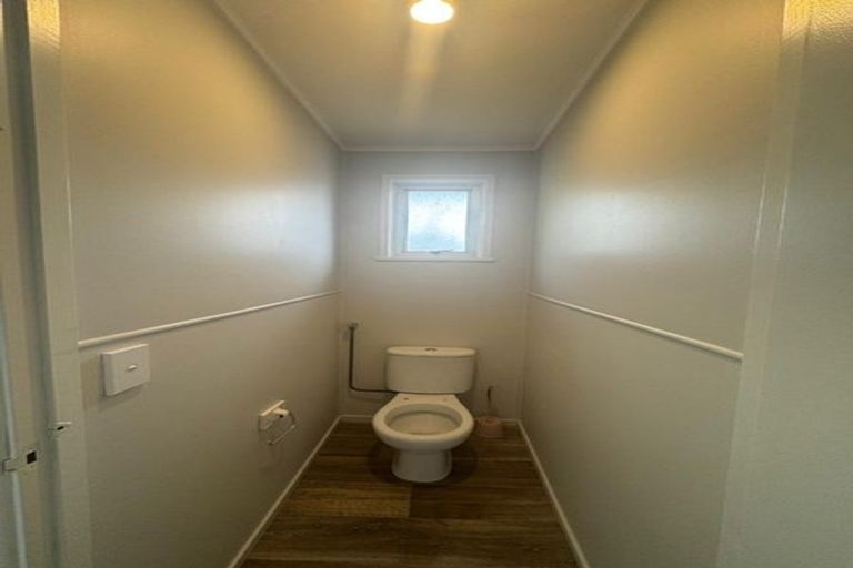 Photo of property in 27 Burndale Terrace, Manurewa, Auckland, 2102