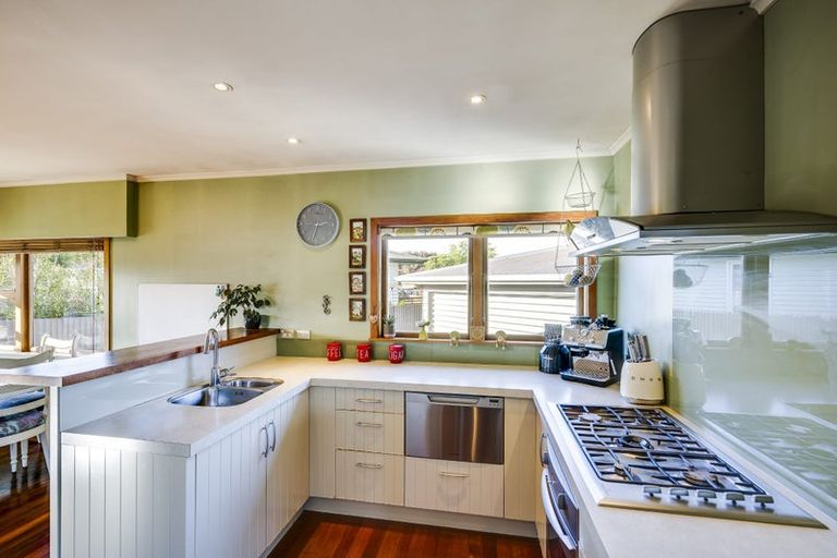 Photo of property in 6 Menin Road, Onekawa, Napier, 4110