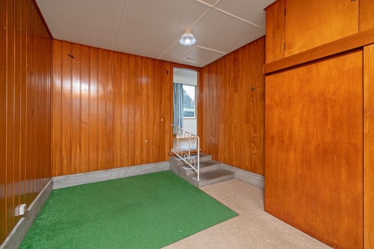 Photo of property in 2 Keaton Street, Masterton, 5810