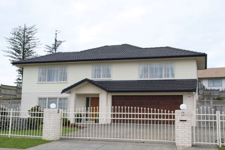 Photo of property in 2 San Luis Place, Golflands, Auckland, 2013
