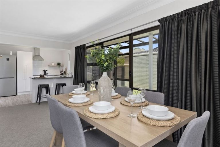 Photo of property in 15a Burrows Street, Tauranga South, Tauranga, 3112