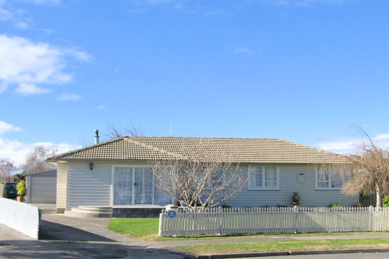 Photo of property in 8 Cornford Place, Onekawa, Napier, 4110