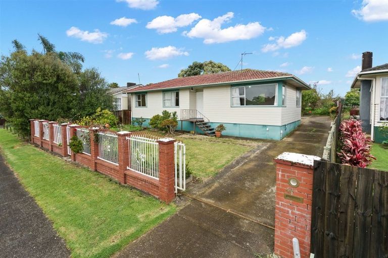 Photo of property in 46 Heybridge Street, Manurewa, Auckland, 2102