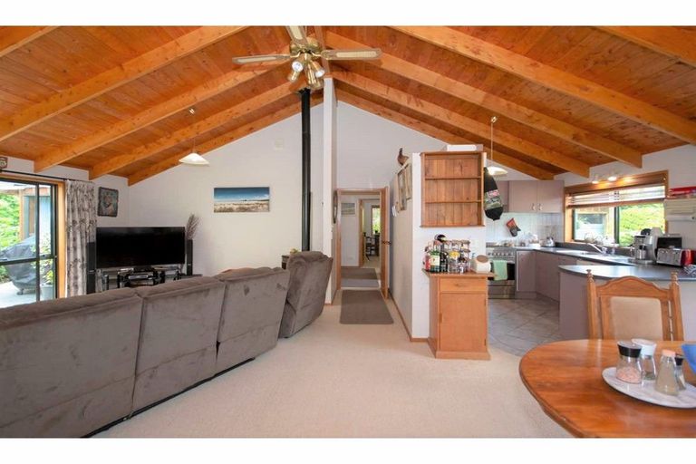 Photo of property in 21 Karaka Drive, Kerikeri, 0230