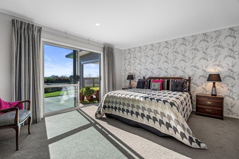 Photo of property in 6 Louise Drive, Ohauiti, Tauranga, 3112