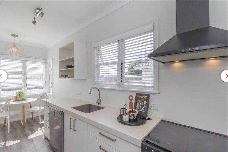 Photo of property in 27 Reeve Street, Levin, 5510