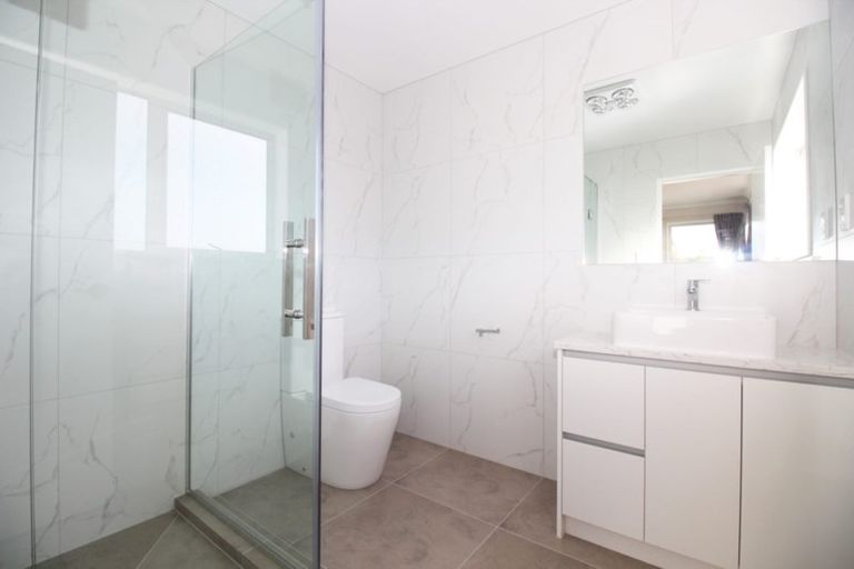 Photo of property in 80 Jeroboam Loop, Kumeu, 0810