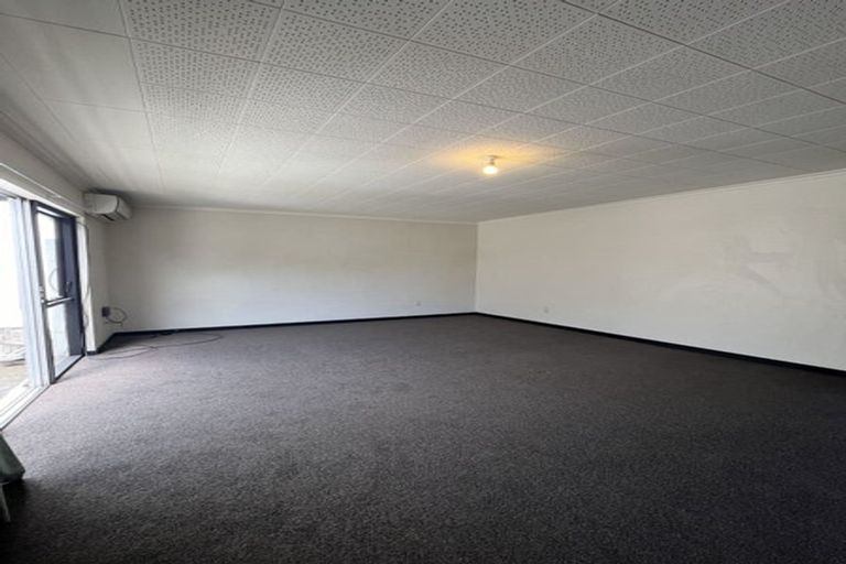 Photo of property in 25 Bucknell Street, Sockburn, Christchurch, 8042