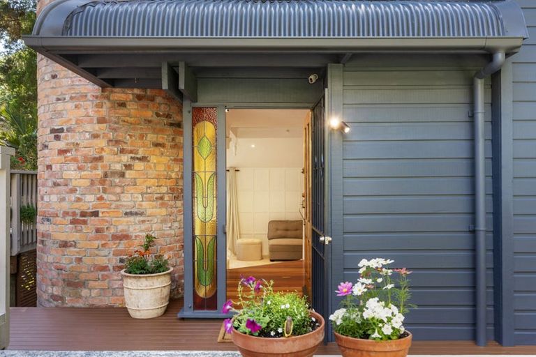 Photo of property in 25a Moore Street, Hillcrest, Auckland, 0627