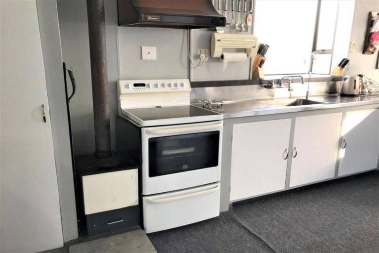 Photo of property in 22 High Street, Balclutha, 9230