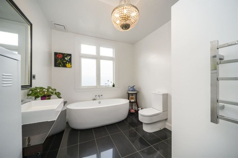 Photo of property in 44 Roy Street, Palmerston North, 4410