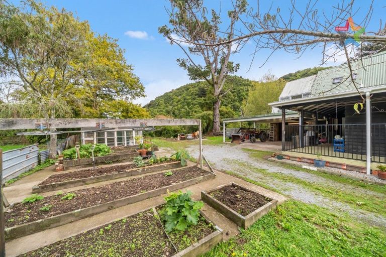 Photo of property in 46/48 Maymorn Road, Te Marua, Upper Hutt, 5018