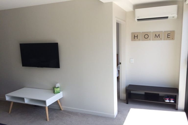 Photo of property in Nouvo Apartments, 1a/21 Rugby Street, Mount Cook, Wellington, 6021