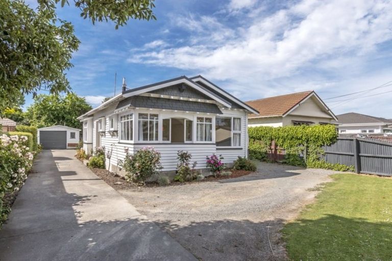Photo of property in 24 Frankleigh Street, Somerfield, Christchurch, 8024