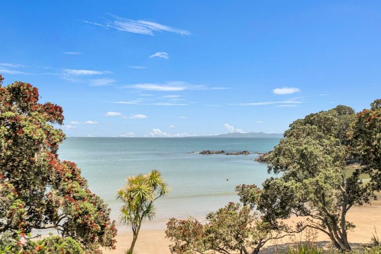 Photo of property in 23 Kotare Drive, Coopers Beach, 0420