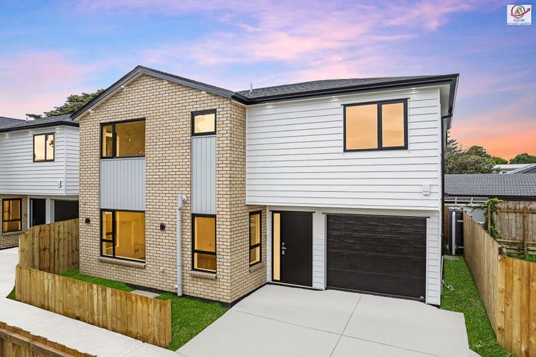 Photo of property in 11a Mcinnes Road, Weymouth, Auckland, 2103