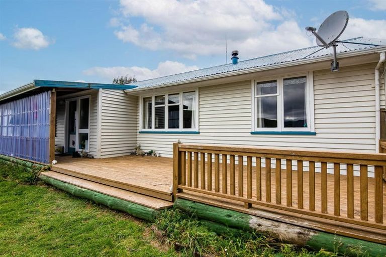 Photo of property in 152 Opaki Kaiparoro Road, Eketahuna, 4994