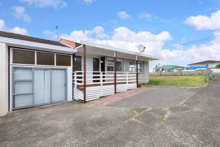 Photo of property in 1/99 Station Road, Papatoetoe, Auckland, 2025