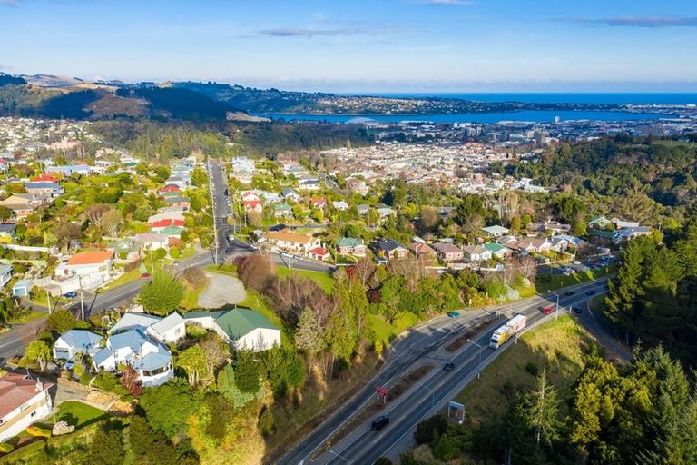 Photo of property in 211 Pine Hill Road, Dalmore, Dunedin, 9010