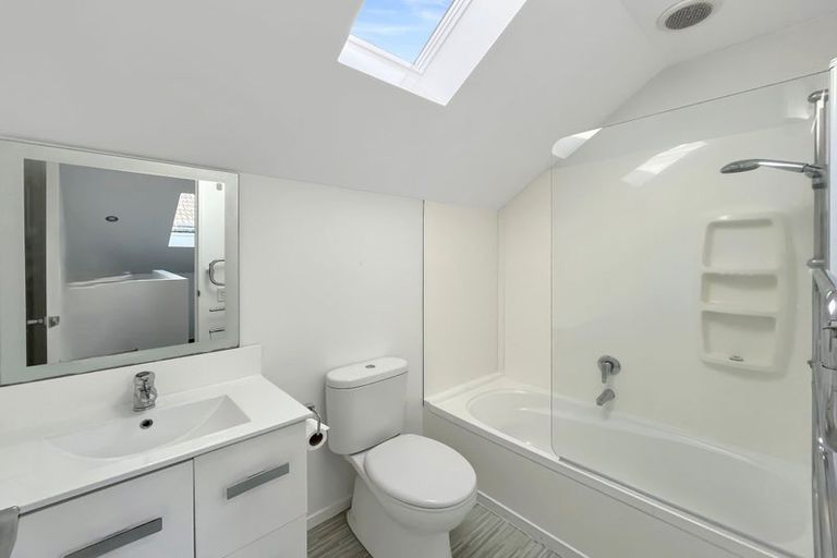 Photo of property in 17 Antrim Street, Sydenham, Christchurch, 8023