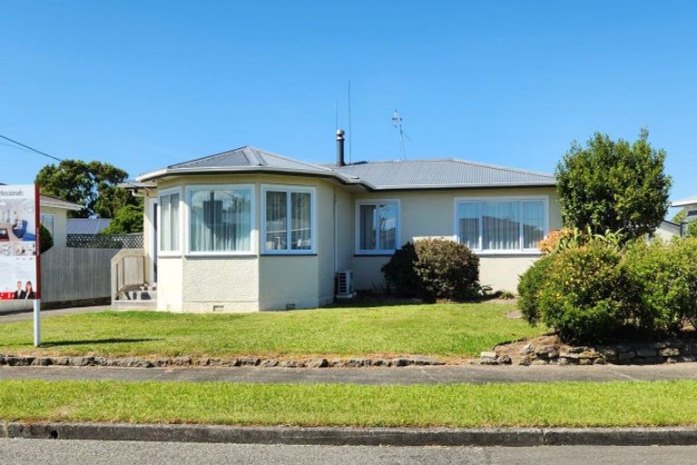 Photo of property in 4 Macmillan Place, Feilding, 4702