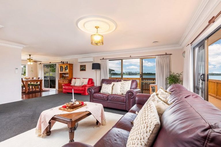 Photo of property in 57 St Annes Crescent, Wattle Downs, Auckland, 2103